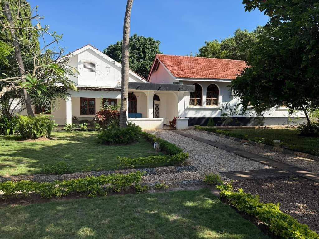 House for sale with garden, Zanzibar